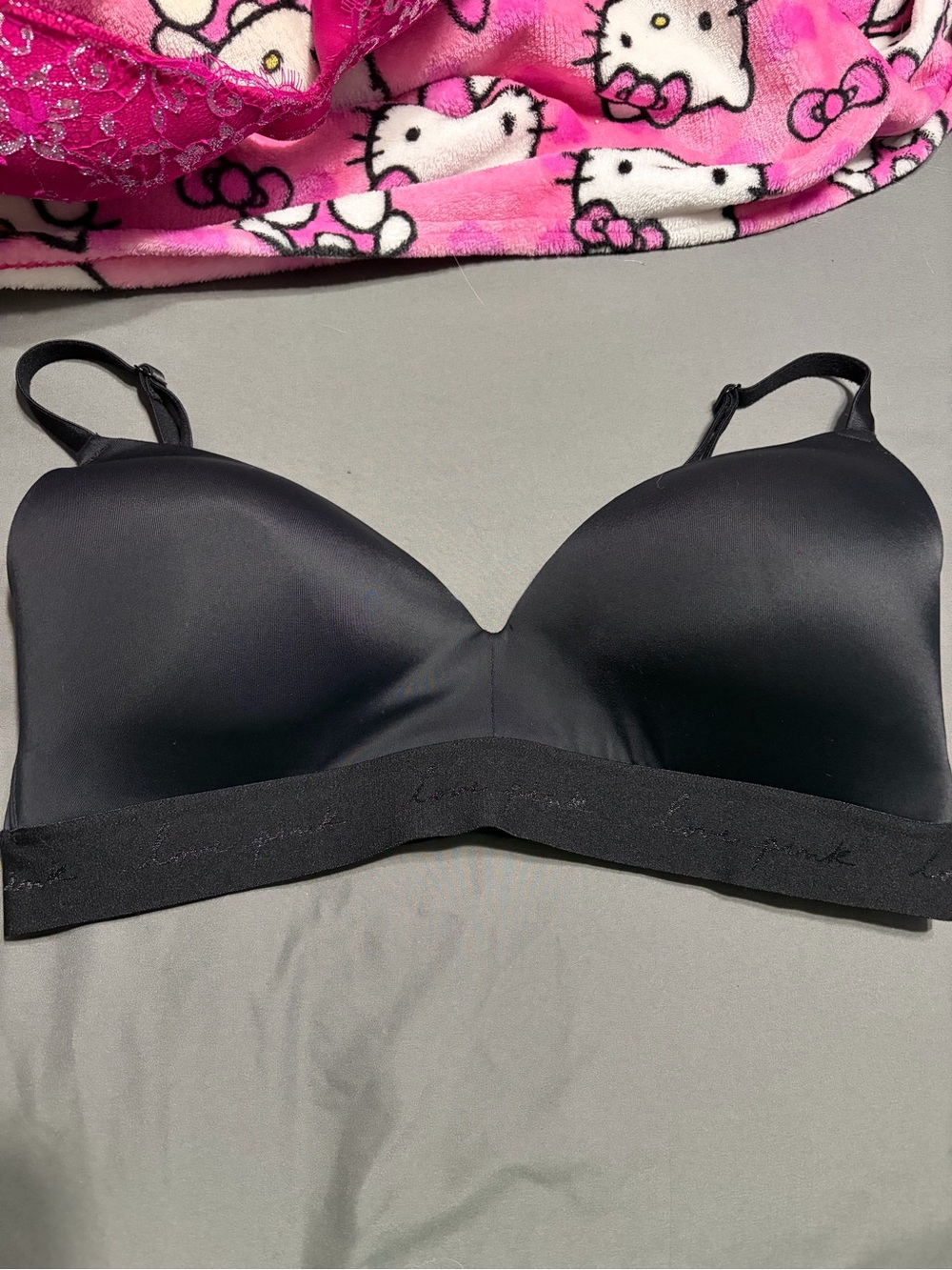 PINK Victoria's Secret Smooth Wireless T-Shirt Bras